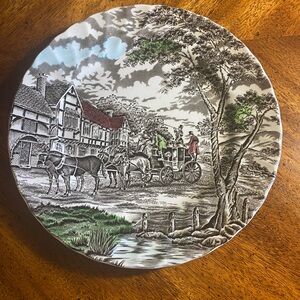 Myott Royal Mail Cream Background 10” Dinner Plate